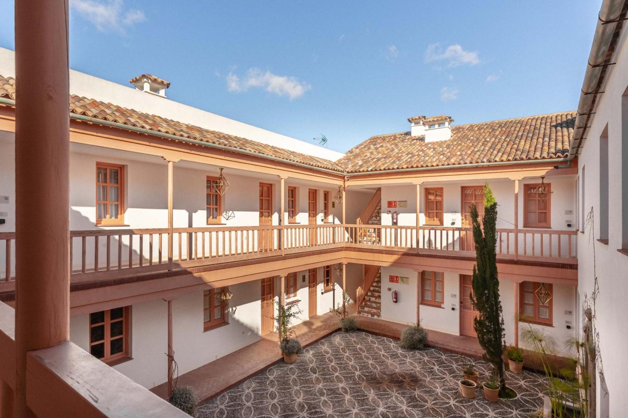 Limehome Cordoba Calle Pozanco Exteriör bild