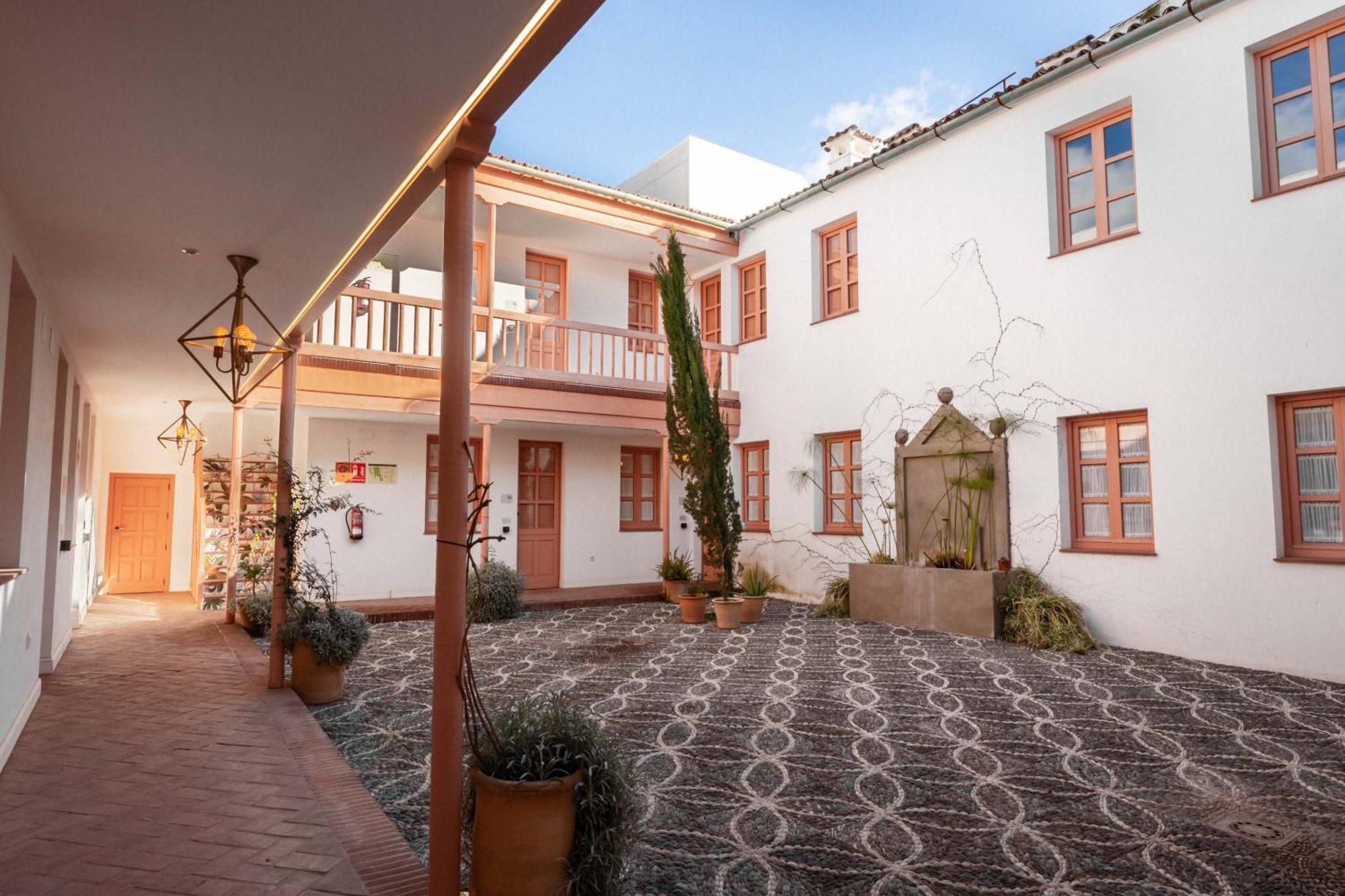 Limehome Cordoba Calle Pozanco Exteriör bild