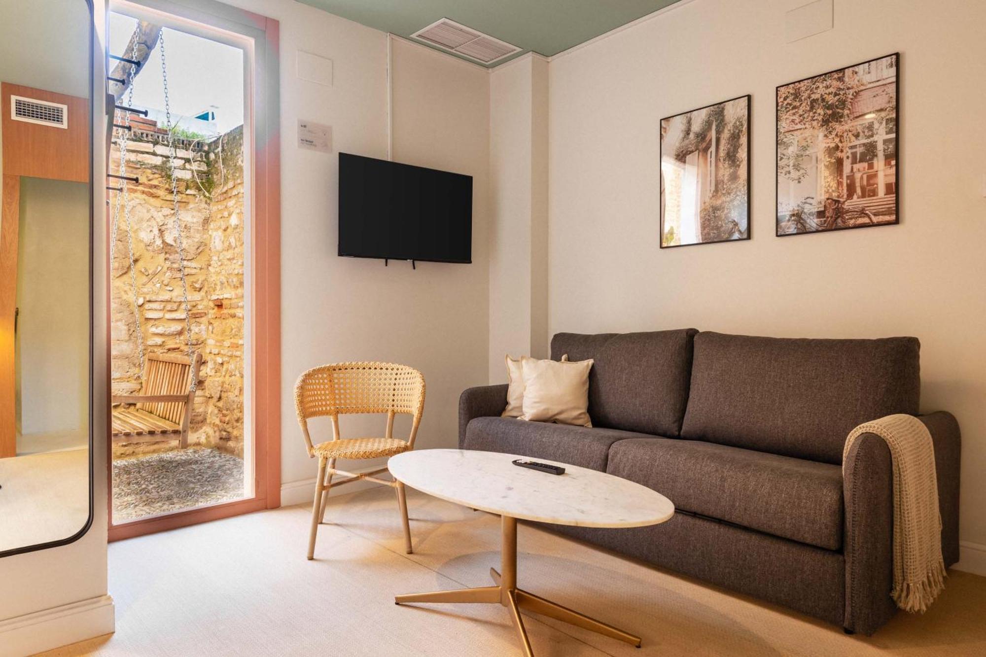 Limehome Cordoba Calle Pozanco Exteriör bild
