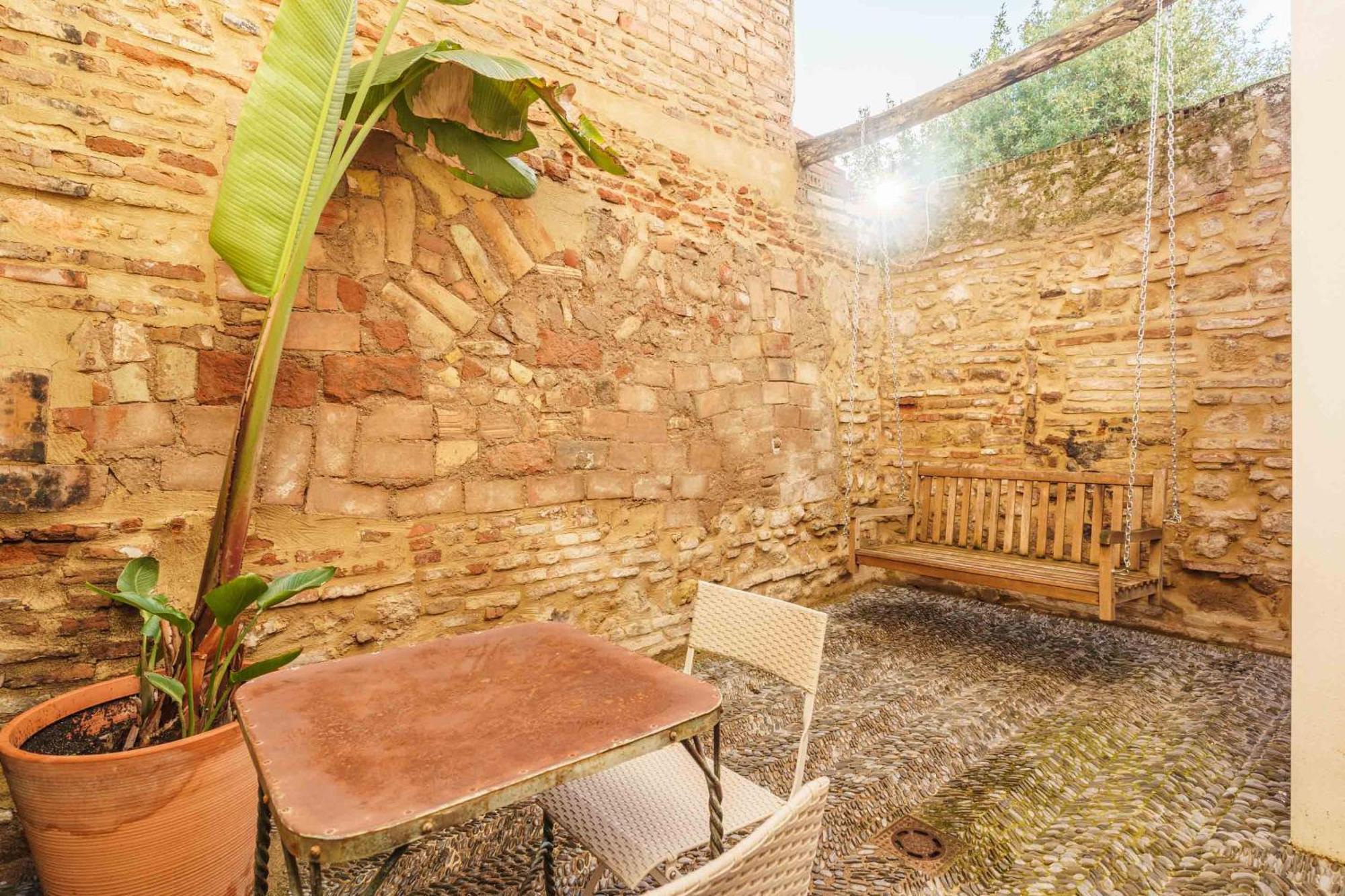 Limehome Cordoba Calle Pozanco Exteriör bild