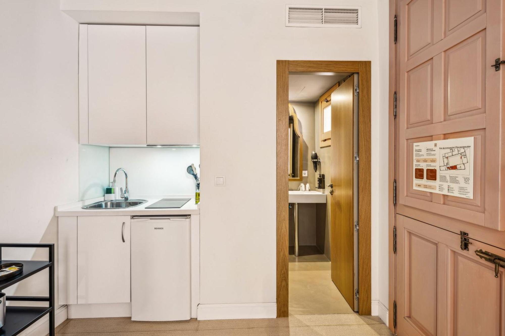 Limehome Cordoba Calle Pozanco Rum bild